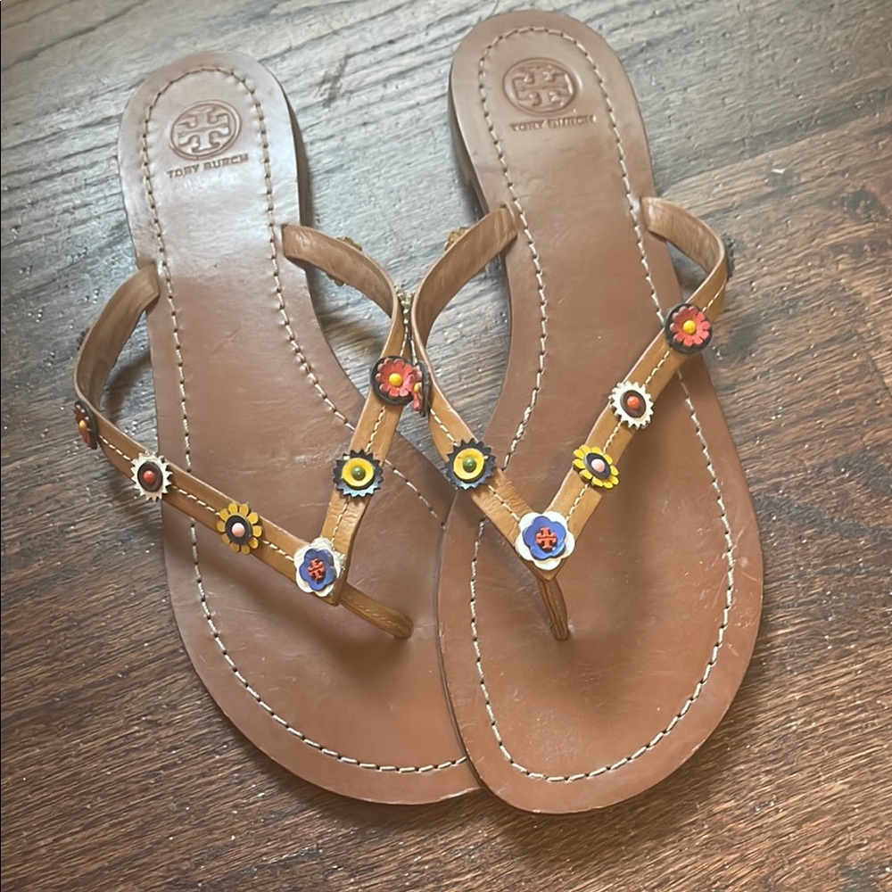 Tory Burch Brown Leather Sandals with Floral Accents - Picture 7 of 7